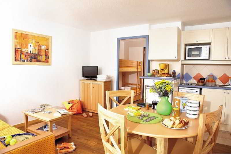 Apart-hotel Pierre & La Baie Des Sables