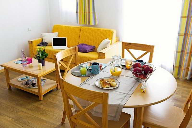 Apart-hotel Pierre & La Baie Des Sables 3*