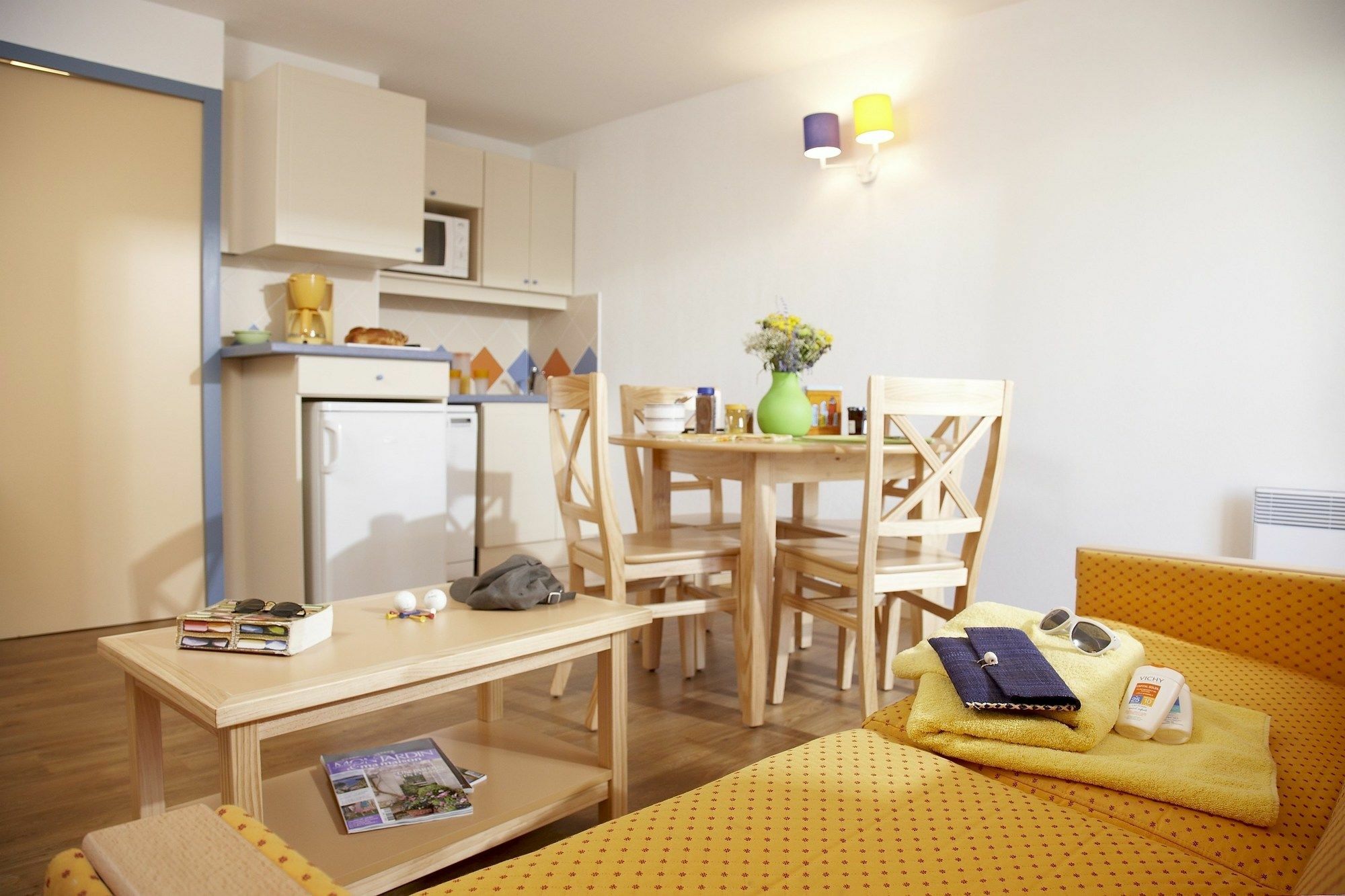 Pierre & La Baie Des Sables Apart-hotel 3*