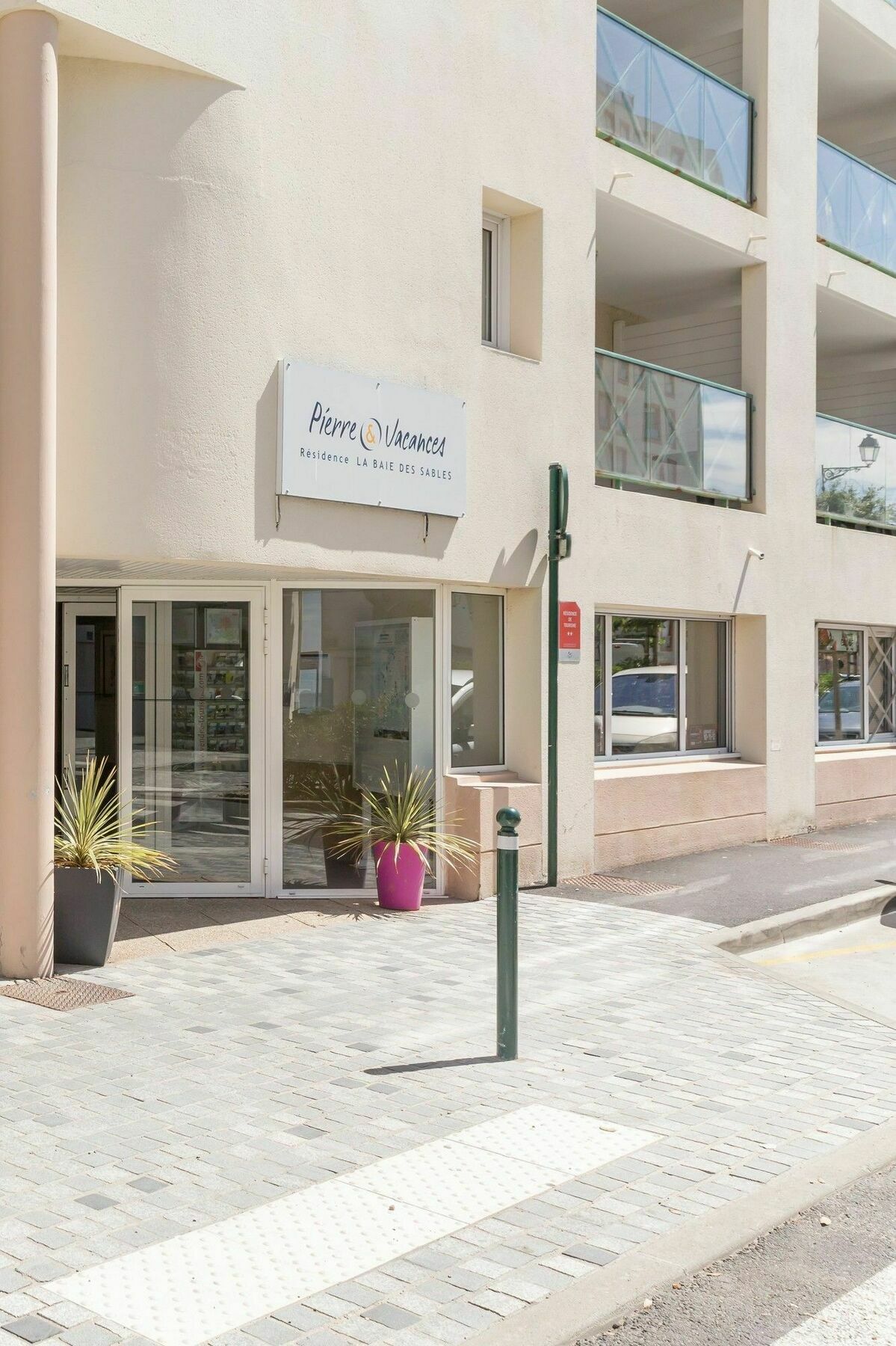 Résidence Pierre&vacances La Baie Des Sables Aparthotel 3*